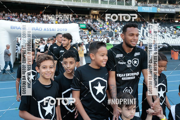 Buy your photos of the eventBotafogo x Athtico-PR  Nilton Santos- 11/08/2019 on Fotop