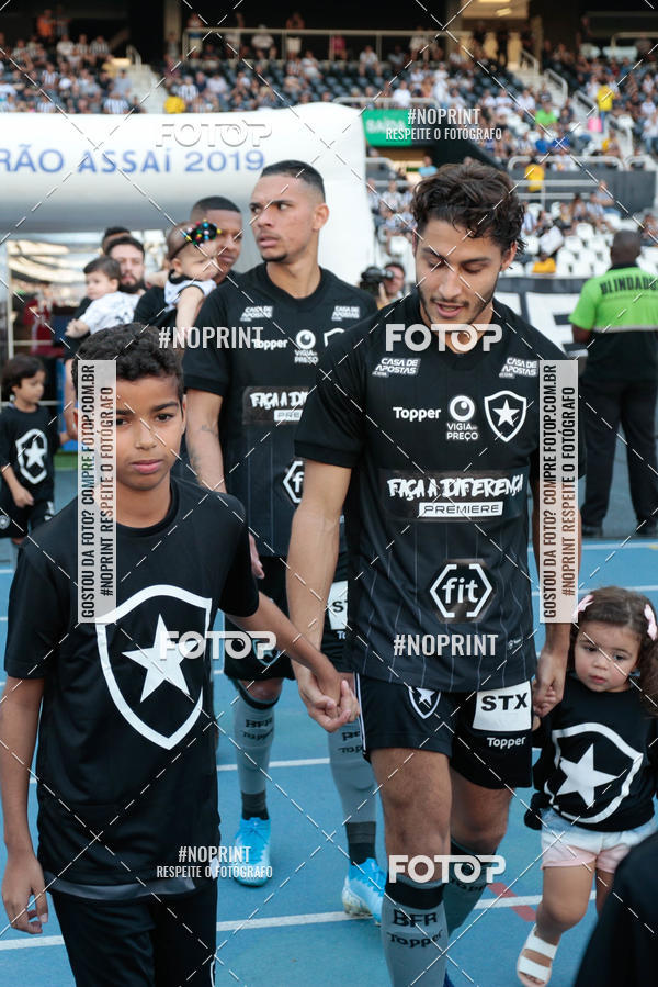 Buy your photos of the eventBotafogo x Athtico-PR  Nilton Santos- 11/08/2019 on Fotop