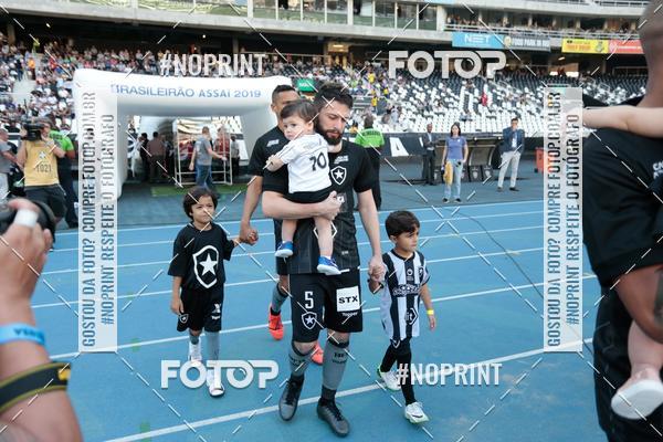 Buy your photos of the eventBotafogo x Athtico-PR  Nilton Santos- 11/08/2019 on Fotop