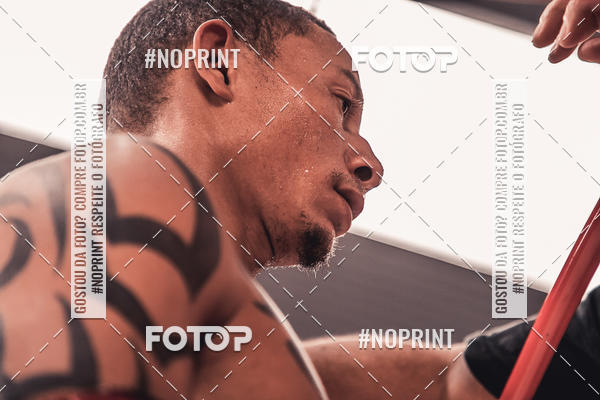 Buy your photos of the eventINFIGHT on Fotop