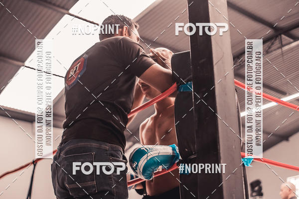 Buy your photos of the eventINFIGHT on Fotop