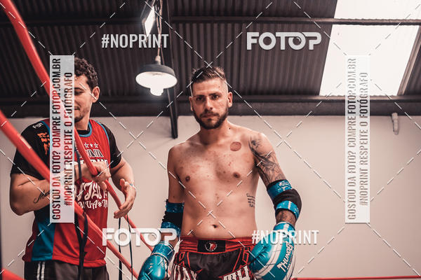 Buy your photos of the eventINFIGHT on Fotop