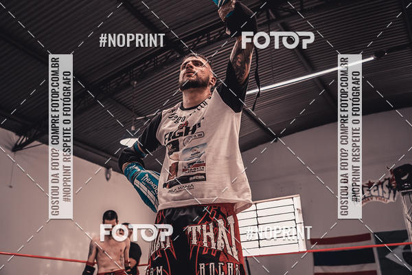 Buy your photos of the eventINFIGHT on Fotop