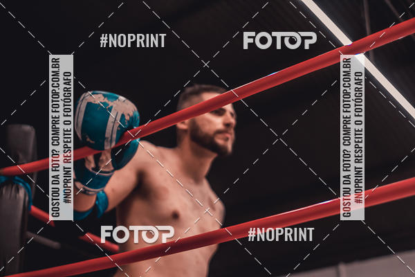 Buy your photos of the eventINFIGHT on Fotop