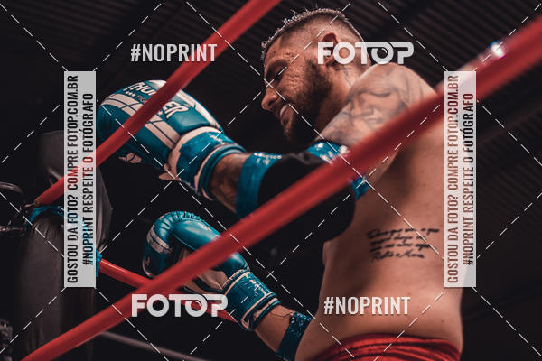 Buy your photos of the eventINFIGHT on Fotop