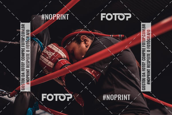 Buy your photos of the eventINFIGHT on Fotop
