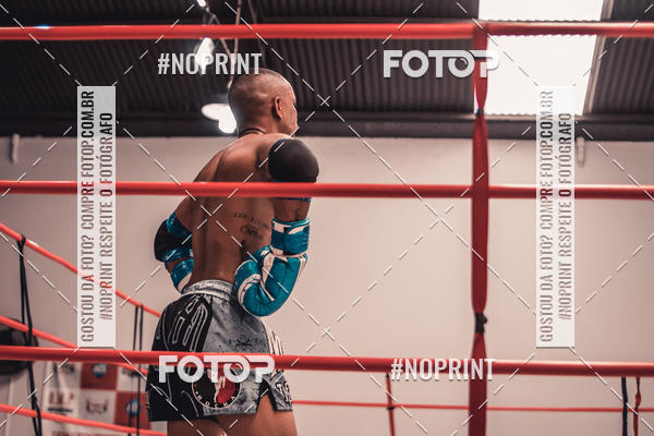 Buy your photos of the eventINFIGHT on Fotop