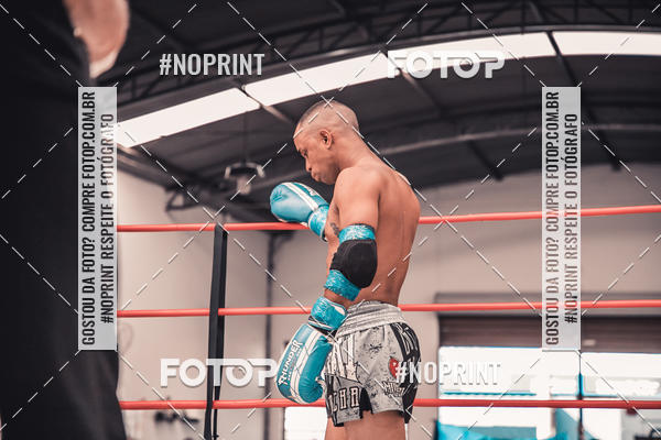 Buy your photos of the eventINFIGHT on Fotop