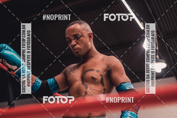Buy your photos of the eventINFIGHT on Fotop