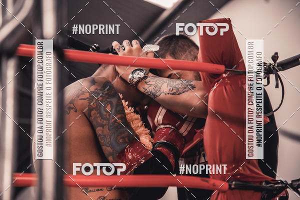 Buy your photos of the eventINFIGHT on Fotop