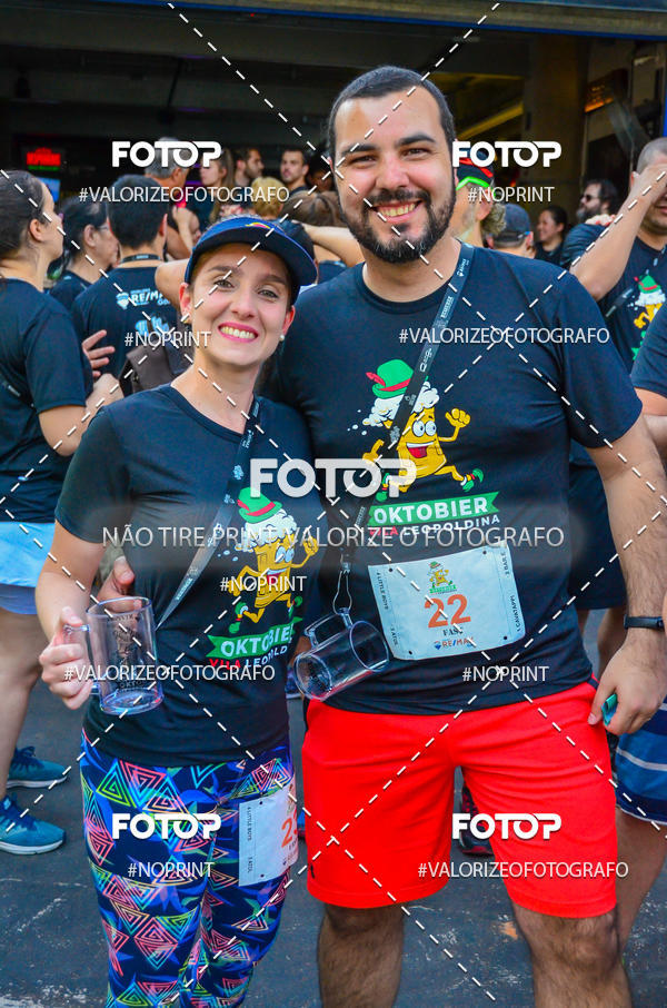Buy your photos of the eventOktobier Corrida da Cerveja 2019 on Fotop