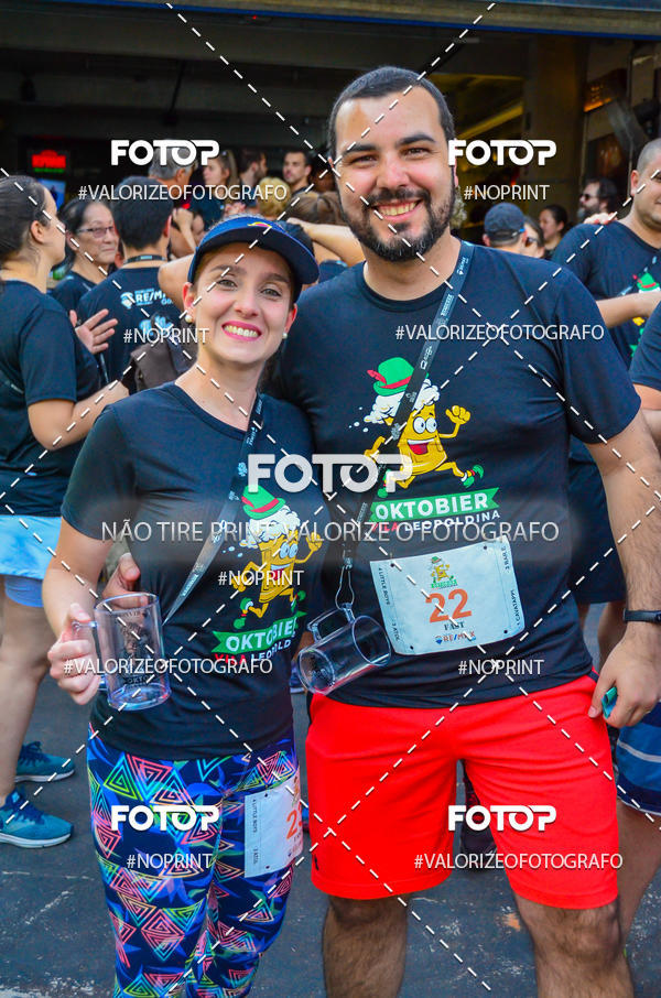 Buy your photos of the eventOktobier Corrida da Cerveja 2019 on Fotop