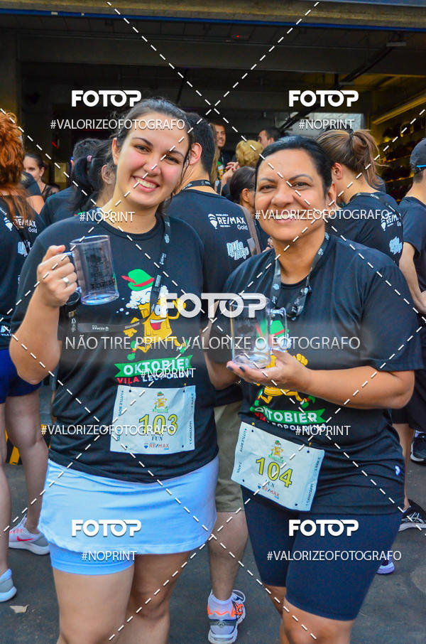 Buy your photos of the eventOktobier Corrida da Cerveja 2019 on Fotop