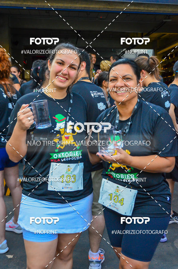 Buy your photos of the eventOktobier Corrida da Cerveja 2019 on Fotop