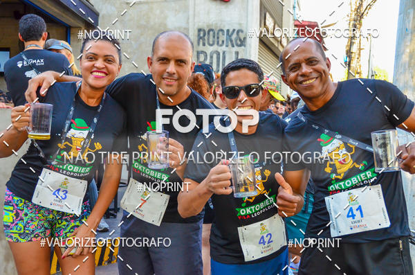 Buy your photos of the eventOktobier Corrida da Cerveja 2019 on Fotop