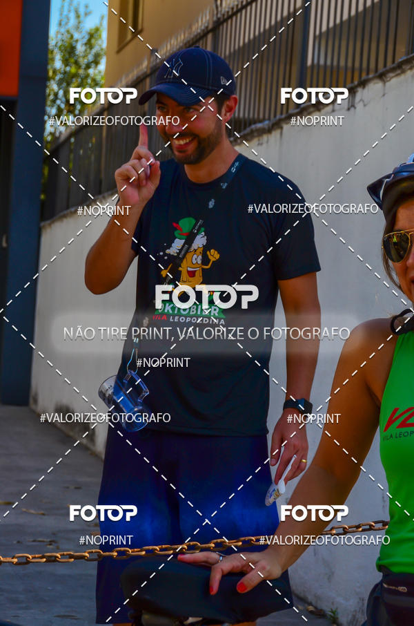 Buy your photos of the eventOktobier Corrida da Cerveja 2019 on Fotop