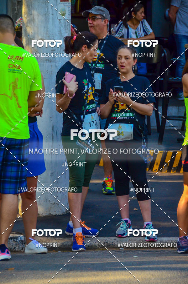 Buy your photos of the eventOktobier Corrida da Cerveja 2019 on Fotop