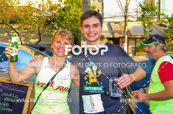 Buy your photos of the eventOktobier Corrida da Cerveja 2019 on Fotop