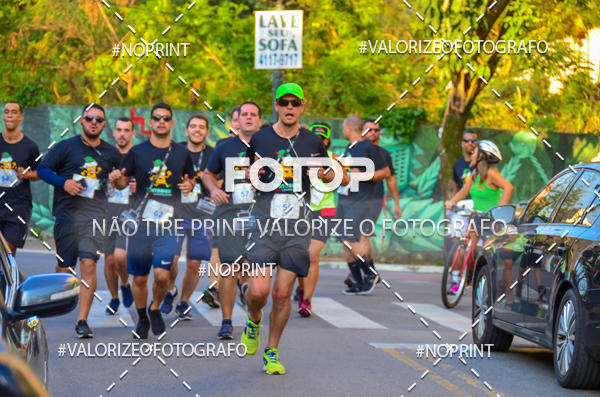 Buy your photos of the eventOktobier Corrida da Cerveja 2019 on Fotop