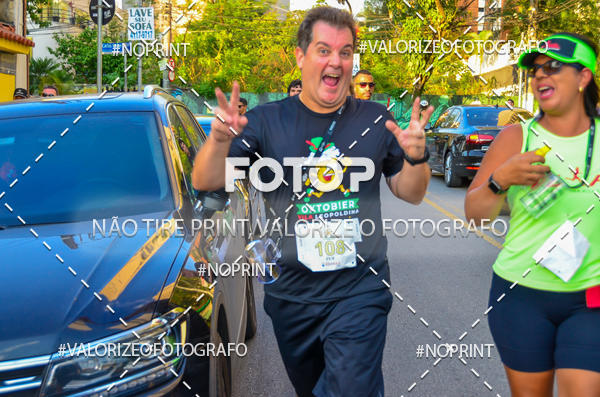 Buy your photos of the eventOktobier Corrida da Cerveja 2019 on Fotop