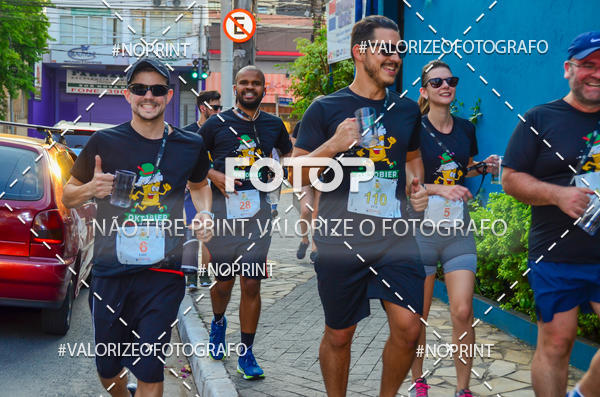 Buy your photos of the eventOktobier Corrida da Cerveja 2019 on Fotop