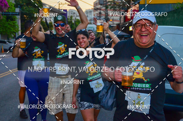 Buy your photos of the eventOktobier Corrida da Cerveja 2019 on Fotop