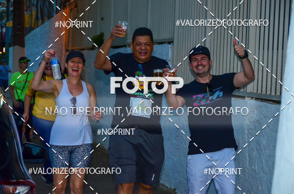 Buy your photos of the eventOktobier Corrida da Cerveja 2019 on Fotop