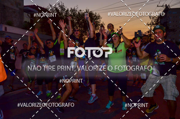 Buy your photos of the eventOktobier Corrida da Cerveja 2019 on Fotop