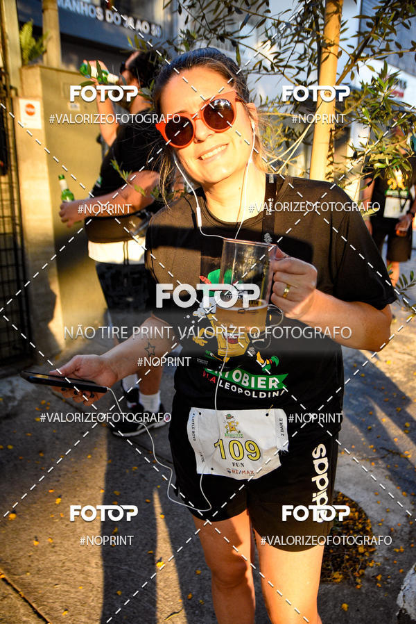 Buy your photos of the eventOktobier Corrida da Cerveja 2019 on Fotop