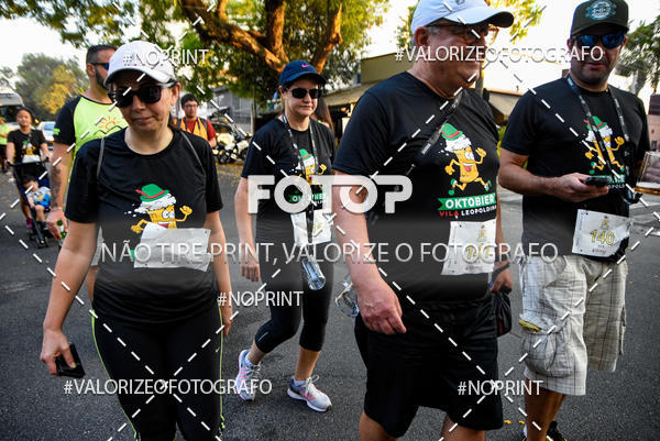 Buy your photos of the eventOktobier Corrida da Cerveja 2019 on Fotop