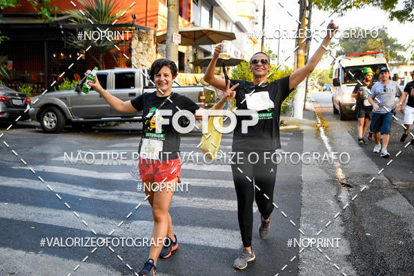 Buy your photos of the eventOktobier Corrida da Cerveja 2019 on Fotop