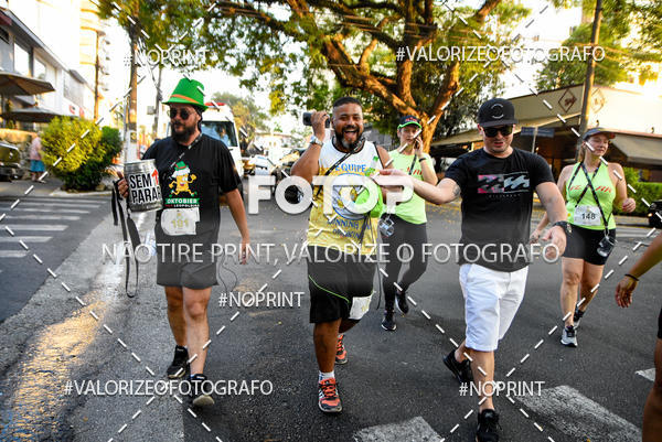 Buy your photos of the eventOktobier Corrida da Cerveja 2019 on Fotop