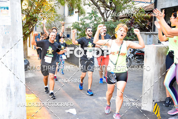 Buy your photos of the eventOktobier Corrida da Cerveja 2019 on Fotop