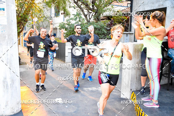 Buy your photos of the eventOktobier Corrida da Cerveja 2019 on Fotop