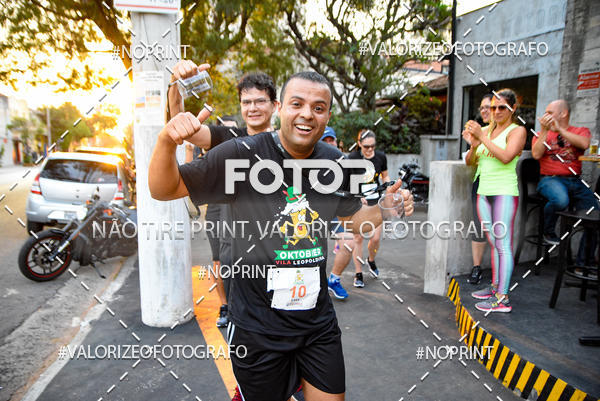 Buy your photos of the eventOktobier Corrida da Cerveja 2019 on Fotop