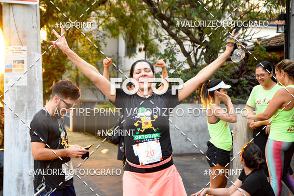 Buy your photos of the eventOktobier Corrida da Cerveja 2019 on Fotop