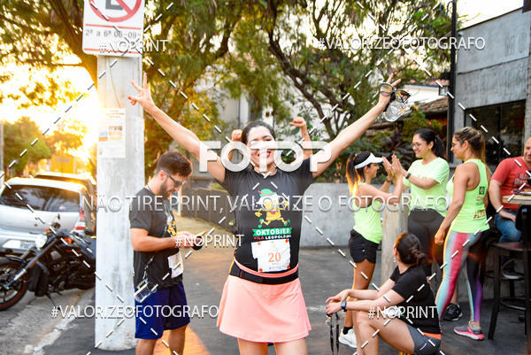 Buy your photos of the eventOktobier Corrida da Cerveja 2019 on Fotop