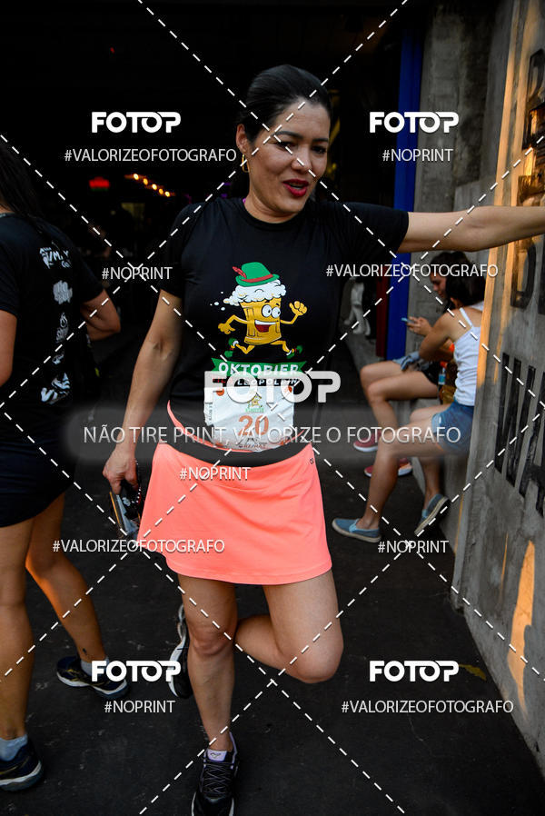 Buy your photos of the eventOktobier Corrida da Cerveja 2019 on Fotop