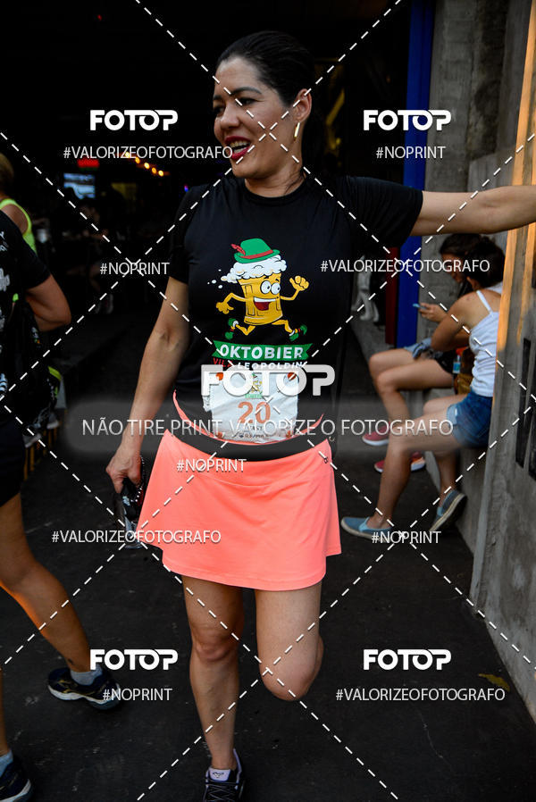 Buy your photos of the eventOktobier Corrida da Cerveja 2019 on Fotop