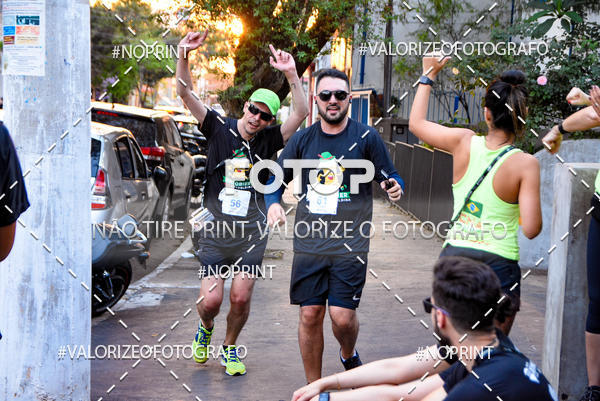 Buy your photos of the eventOktobier Corrida da Cerveja 2019 on Fotop