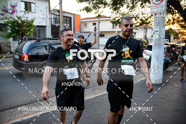 Buy your photos of the eventOktobier Corrida da Cerveja 2019 on Fotop