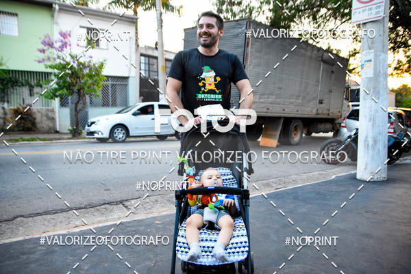 Buy your photos of the eventOktobier Corrida da Cerveja 2019 on Fotop