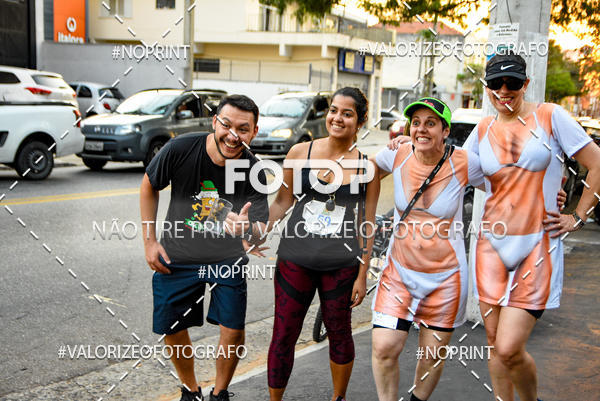 Buy your photos of the eventOktobier Corrida da Cerveja 2019 on Fotop