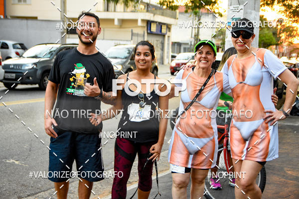 Buy your photos of the eventOktobier Corrida da Cerveja 2019 on Fotop