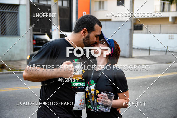 Buy your photos of the eventOktobier Corrida da Cerveja 2019 on Fotop