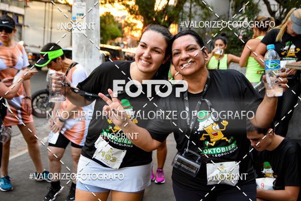 Buy your photos of the eventOktobier Corrida da Cerveja 2019 on Fotop