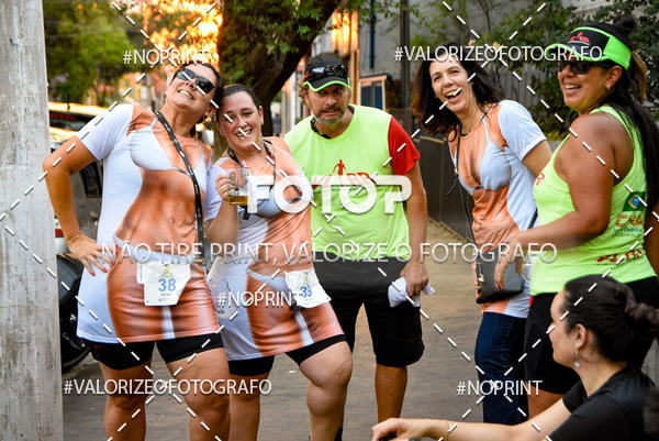 Buy your photos of the eventOktobier Corrida da Cerveja 2019 on Fotop