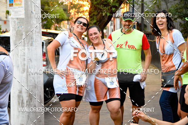 Buy your photos of the eventOktobier Corrida da Cerveja 2019 on Fotop