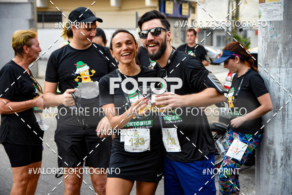 Buy your photos of the eventOktobier Corrida da Cerveja 2019 on Fotop