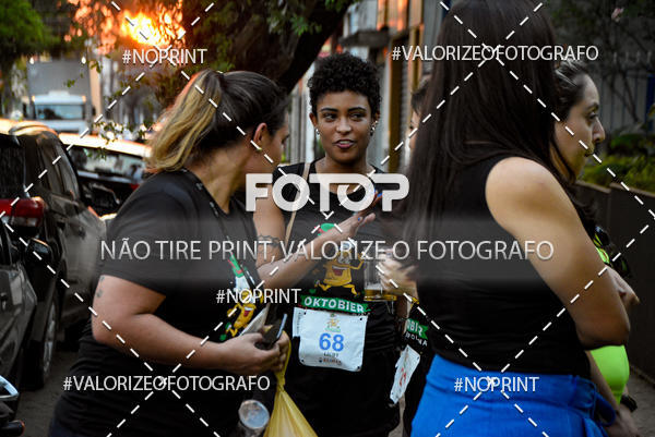 Buy your photos of the eventOktobier Corrida da Cerveja 2019 on Fotop